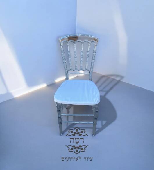 כיסוי כיסא לבן